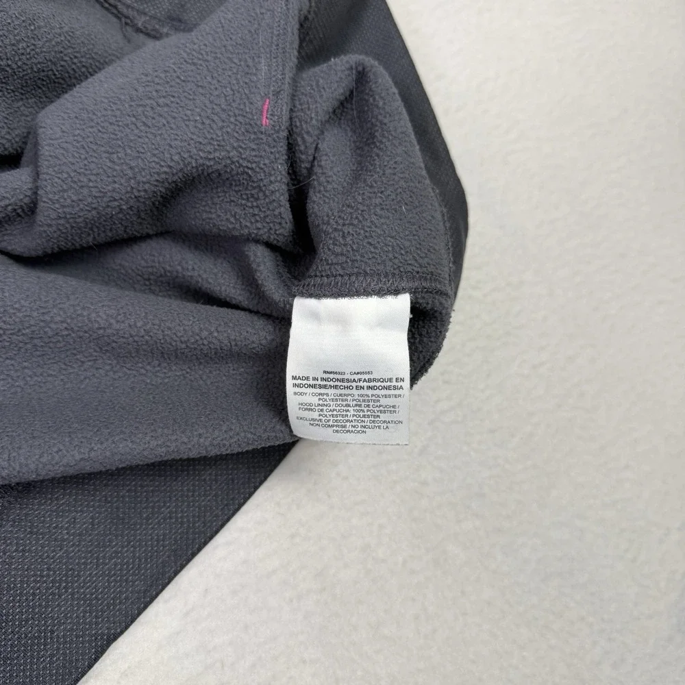Nike livestrong hoodie